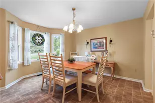 4006 Crest View Dr, Hamilton Twp, PA 18360 - Photo 17