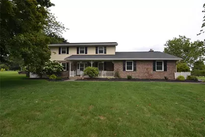 634 Gladys Drive, Bushkill Twp, PA 18064 - Photo 1