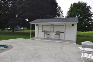 634 Gladys Dr, Bushkill Twp, PA 18064 - Photo 21