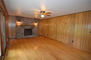 634 Gladys Dr, Bushkill Twp, PA 18064 - Photo 27