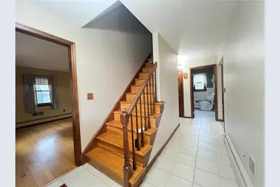 634 Gladys Drive, Bushkill Twp, PA 18064 - Photo 7