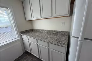 2228 W Allen St, Allentown City, PA 18104 - Photo 7