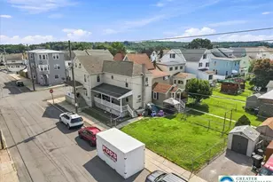 54 E White St, Summit Hill, PA 18250 - Photo 3