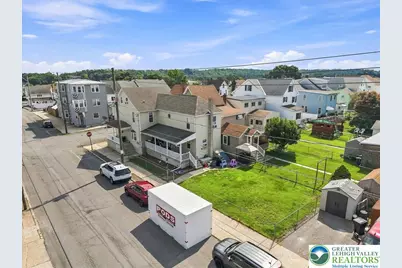 54 E White Street, Summit Hill, PA 18250 - Photo 3