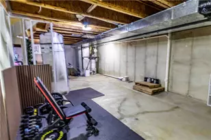 1738 Pinewind Dr, Lower Macungie Township, PA 18011 - Photo 23