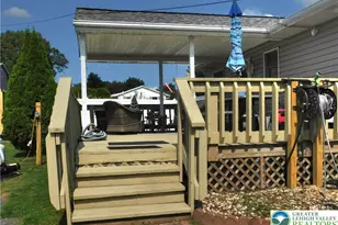 515 Maple St, Pottsville, PA 17901 - Photo 9