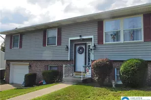 515 Maple St, Pottsville, PA 17901 - Photo 3