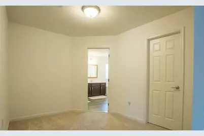 2160 Eagles Landing Drive, Upper Nazareth Twp, PA 18064 - Photo 13