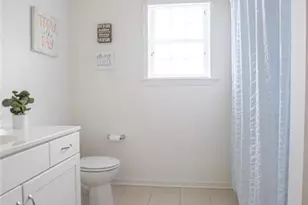 2160 Eagles Landing Dr, Upper Nazareth Twp, PA 18064 - Photo 21