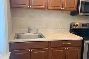 618 Delaware Ave, Fountain Hill Boro, PA 18015 - Photo 5