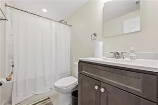1322 W Rosemont Dr, Bethlehem City, PA 18018 - Photo 11