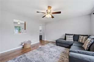 1322 W Rosemont Dr, Bethlehem City, PA 18018 - Photo 5