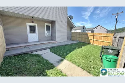 156 E Northampton Street, Bath, PA 18014 - Photo 5