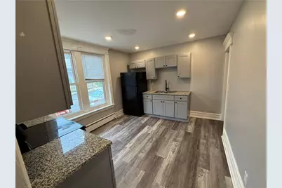 140 S 14th Street #1, Allentown City, PA 18102 - Photo 3