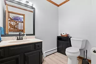 610 Wood St, Emmaus Boro, PA 18049 - Photo 23