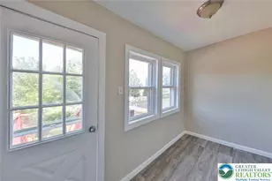 633 W Wilkes Barre St, Easton, PA 18042 - Photo 11