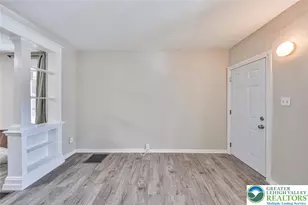 633 W Wilkes Barre St, Easton, PA 18042 - Photo 7
