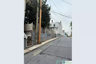 16 S 8th Street, Easton, PA 18042 - Photo 3