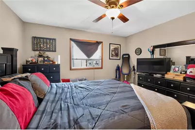 958 Seybert Street, Hazle Township, PA 18201 - Photo 13