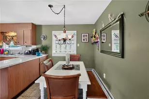 958 Seybert St, Hazle Township, PA 18201 - Photo 7