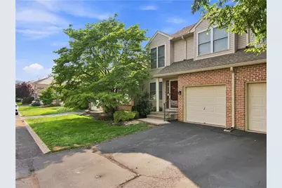 324 Surrey Place #324, Macungie Boro, PA 18062 - Photo 5