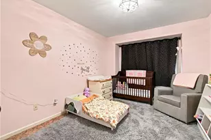 324 Surrey Pl, Macungie Boro, PA 18062 - Photo 35