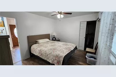 209 Oak, Nazareth Boro, PA 18064 - Photo 7