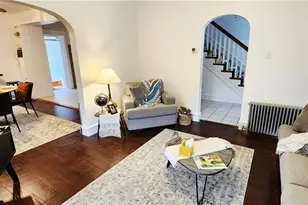 209 Oak, Nazareth Boro, PA 18064 - Photo 5