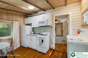 221 John St, Pocono Pines, PA 18350 - Photo 3