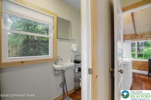 221 John St, Pocono Pines, PA 18350 - Photo 21