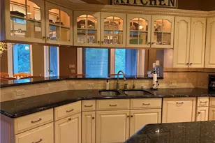 2707 Apple Valley Cir, South Whitehall Township, PA 18069 - Photo 15