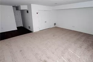 1011 King Way, Upper Macungie Township, PA 18031 - Photo 5