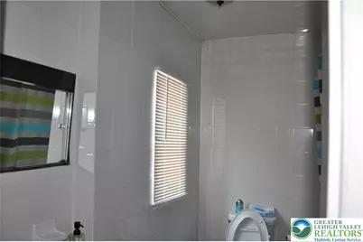1513 W Chew Street #2, Allentown City, PA 18102 - Photo 5