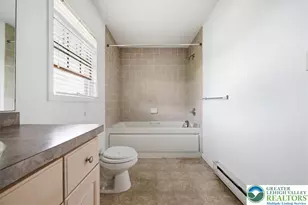 86 E Northpark Dr, Middle Smithfield, PA 18302 - Photo 53