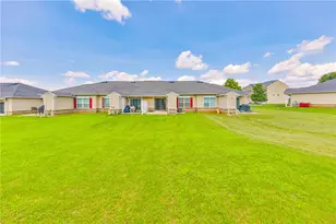 226 Huntington Ln, Easton, PA 18040 - Photo 35