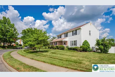4023 Danberry Drive, Bethlehem Township, PA 18045 - Photo 3