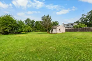 2882 Alms House Rd, Upper Nazareth Twp, PA 18064 - Photo 23