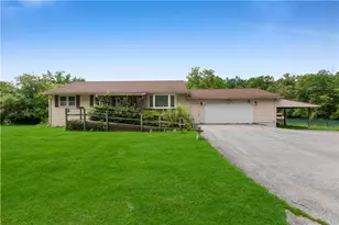 687 Farmhill Rd, Allen Township, PA 18067 - Photo 1