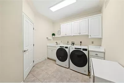 2048 Forge Run, Bethlehem City, PA 18015 - Photo 27
