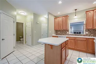 6608 Mine Dr, Macungie Boro, PA 18062 - Photo 7
