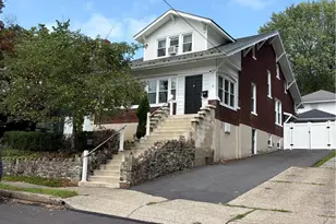 7 E Plainfield Ave, Pen Argyl Boro, PA 18072 - Photo 1