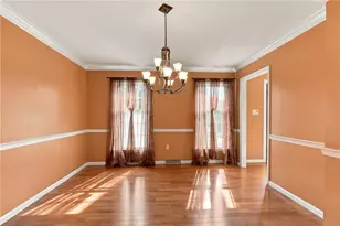 2302 Stonewall Dr, Lower Macungie Township, PA 18062 - Photo 5