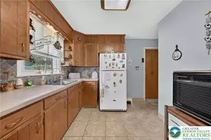 1130 Westbury Dr, Bethlehem City, PA 18017 - Photo 7