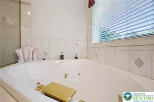 910 La Montage Dr, Lower Towamensing Tp, PA 18071 - Photo 25