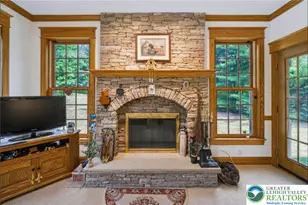 910 La Montage Dr, Lower Towamensing Tp, PA 18071 - Photo 17