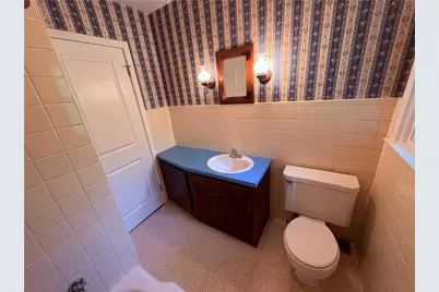 1383 Scottie Lane, Lower Saucon Township, PA 18015 - Photo 15