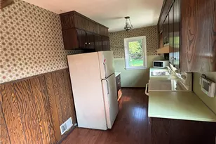 1383 Scottie Ln, Lower Saucon Township, PA 18015 - Photo 5