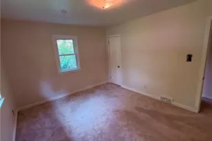 1383 Scottie Ln, Lower Saucon Township, PA 18015 - Photo 13