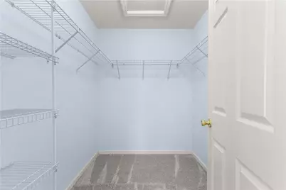 8100 Cross Creek Circle W, Upper Macungie Township, PA 18031 - Photo 25