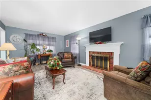 2847 Fairfield Dr, Allentown City, PA 18103 - Photo 5